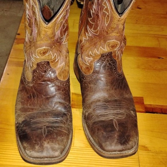 Ariat Brown and Tan Men´s Boots
